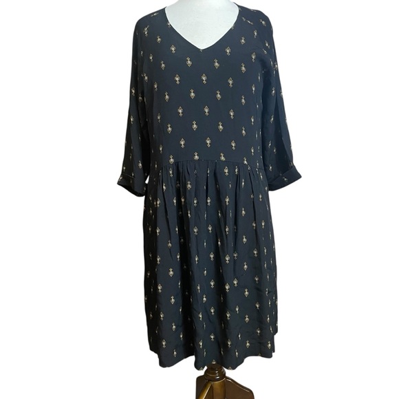 Garnet Hill dress Black with gold & white design Size 12 - Picture 1 of 9